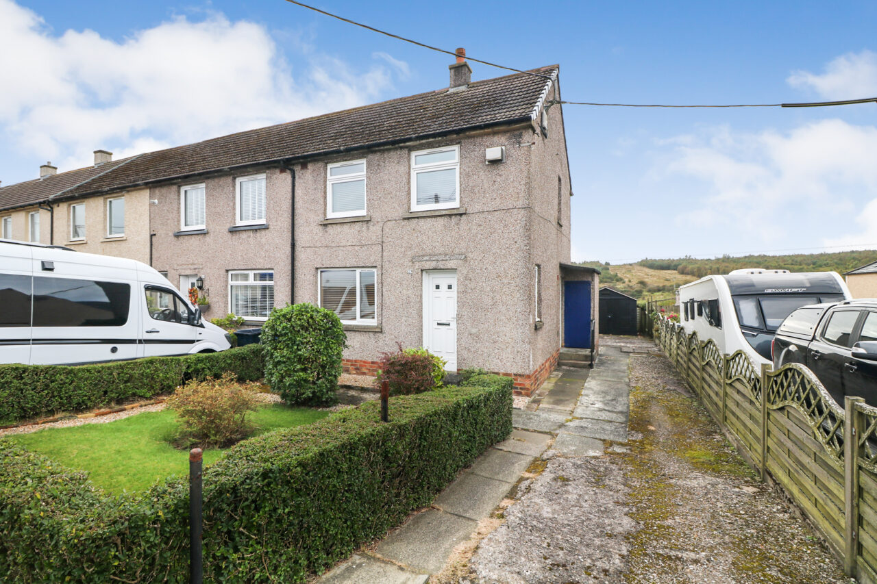 27, Main Street, Shieldhill, FK1 2DZ